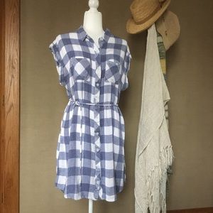 beachlunchlounge Blue and White Plaid Dress